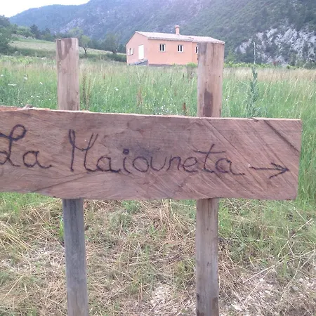 Hébergement de vacances La Maiouneta Entrevaux